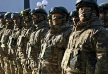 Соцфонд хочет отменить выплату пенсий работающим военнослужащим