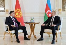 Садыр Жапаров менен Ильхам Алиев менен тет-а-тет форматында сүйлөшүүлөрдү өткөрдү