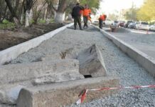 На семи улицах Бишкека планируется капитальный ремонт тротуаров