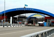 Тажик жарандары казак-орус чек арасынан Орусияга кирүүгө документтештирилген негиздерден кийин гана өтөт