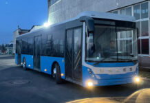 «Дороже, чем импортные». Мэрия Бишкека не хочет закупать отечественные автобусы