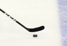 Хоккейное сообщество требует отменить итоги выборов президента Федерации хоккея КР