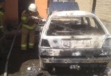 «Гольф-2» үлгүсүндөгү унаа толугу менен күйүп кетти