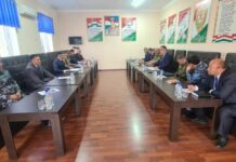 Кыргызстан и Таджикистан договорились не стягивать дополнительные силы в приграничные районы