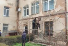 Минздрав: Ремонт в здании, которое не освобождает клиника Исманкулова, идет по закону