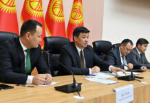 В кабмине призвали стройкомпании строить многоквартирные дома в регионах