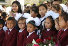 Глава Минобразования КР: Дети пойдут в школу с 6 лет, нулевой класс будет упразднен