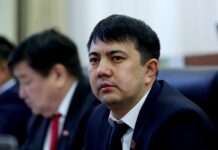 Марлен Маматалиев Балбак Түлөбаев менен Акылбек Түмөнбаевден кечирим сурады