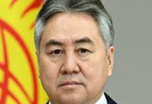 Депуаттар ТИМ министрине Жээнбек Кулубаевдин талапкерлигин жактырды