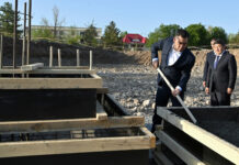 “Ысык-Көл” мейманканысынын ордуна салынып жаткан Ак үйгө мамлекеттин бир тыйын акчасы кеткен жок, – Жапаров