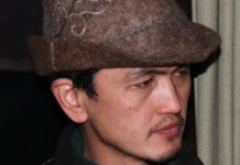 Next TV телеканалынын кызматкери “массалык башаламандыкка чакыруу” беренеси боюнча кармалган