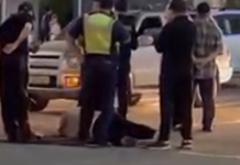 В микрорайоне Тунгуч внедорожник сбил женщину на «зебре»