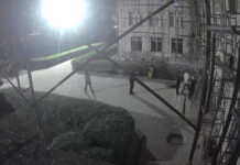 Глава Минздрава ночью пришел в клинику Исманкулова и запер там людей