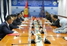 МИД Кыргызстана попросил США ослабить визовые требования к гражданам КР