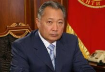 Курманкул Зулушев Бакиевдерди алып келип, жоопко тартууга мүмкүнчүлүк түзүлбөй жатканын белгиледи