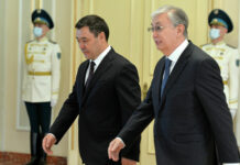 Что принесет Кыргызстану визит президента Казахстана Токаева? Мнение экспертов