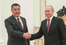 Садыр Жапаров: “Кыргызстан Россия Федерациясы менен бардык багыттар боюнча эки тараптуу кызматташууга даяр жана кызыкдар”
