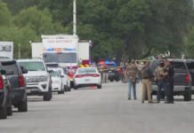 В результате стрельбы в начальной школе в Техасе погибли около 20 человек, почти все — дети