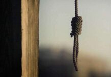 В Сузаке молодого парня нашли повешенным на столбе