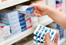 В Бишкеке выявили 30 аптек, работающих без лицензии. По Кыргызстану — 84