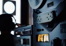 ЖК одобрил поправки, разрешающие ГКНБ прослушивать граждан и устанавливать скрытые камеры