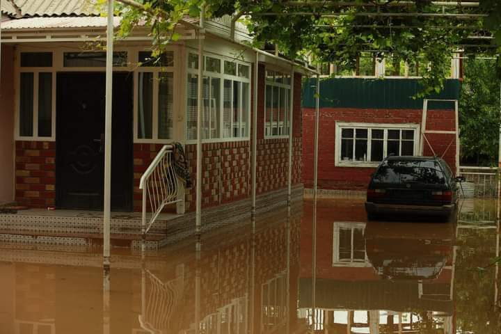 55 2 В Сузакском районе затопило больше 600 домов, объявлен режим ЧС
