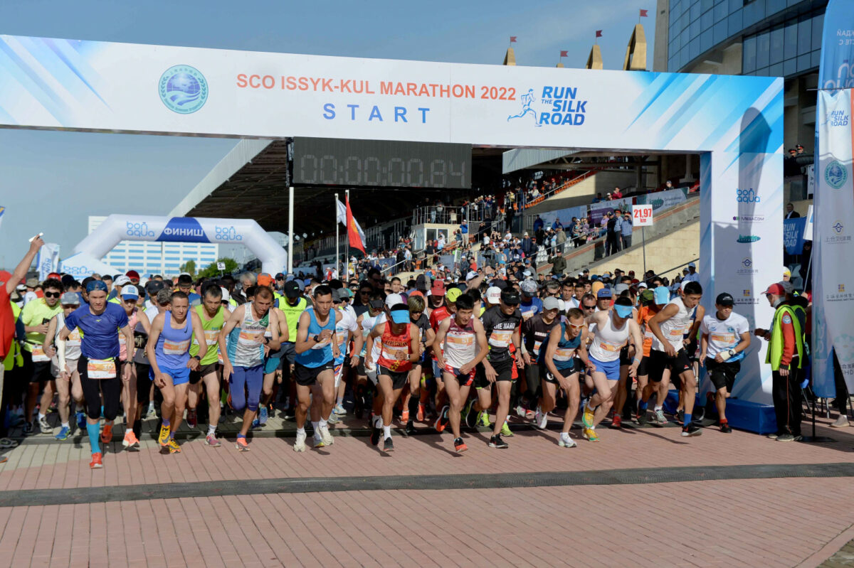 627f38f41ac11 thumb На Иссык-Куле проходит международный марафон Run The Silk Road. ФОТО