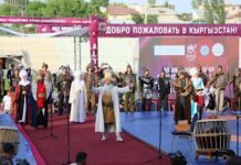 В Оше проходит Чемпионат Азии по борьбе на поясах «Алыш». ФОТО