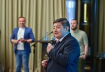 Акылбек Жапаров предложил российскому фонду «Сколково» открыть на Иссык-Куле IT-деревню