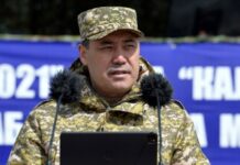 Садыр Жапаров: Мы не пожалеем средств на создание сильной армии с высокой обороноспособностью