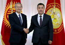 Садыр Жапаров принял генсека ШОС Чжан Мина. Что обсудили