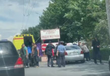 В микрорайоне «Восток-5» на остановке скончался мужчина