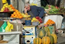 Минэкономики КР рассматривает вопрос отмены ККМ на рынках