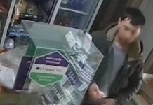 Жаш кызга ыдык көрсөткөн кишини үй камагына бошоткон cот кызматтан кетти