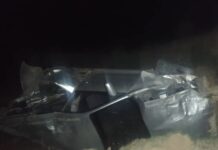 В Джалал-Абаде машина с выпускниками упала с 8-метрового обрыва