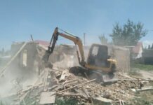 В «Бишкекглавархитектуре» пожаловались на захватчиков муниципальных земель