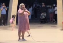 Эжешка стала звездой после исполнения иностранных хитов в караоке парка Ынтымак