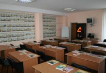 Кыргызстанда автомектептерге 1,1 млн сом айып салынды