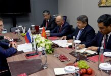 Акылбек Жапаров Орусиянын вице-премьер-министри Александр Новак менен жолугушту