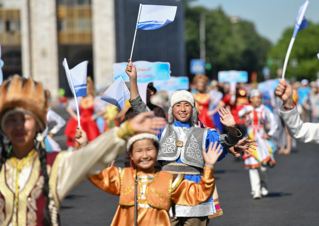 dsc 1843 В Бишкеке прошло открытие Международного детского фестиваля «Наристе». Фоторепортаж
