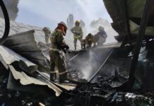 ФОТО: Последствия пожара на складах на окраине Бишкека