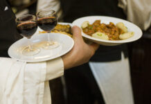 В КР с начала года зафиксировано 5 фактов массовых отравлений, пострадали 117 человек