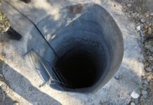 В Токмаке трое мужчин погибли во время копания колодца. ФОТО