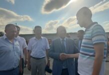 Директора МП «Тазалык» и его зама уволили из-за жалоб горожан