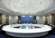 Токаев Казакстан чек ара маселесин чечүүгө көмөктөшүүгө даяр экенин билдирди