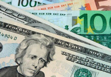 Акча алмаштыруу жайларда доллар жетишсиз