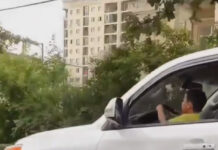 Ребенок едет за рулем внедорожника в Бишкеке, — ВИДЕО