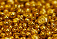 Садыр Жапаров подписал закон драгметаллах и драгоценных камнях