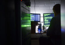 Хакеры взломали базу онлайн-банкинга. В банках КР уверяют, что данные клиентов в безопасности