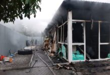 В Бишкеке сгорел швейный цех